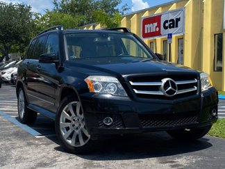Used 2010 Mercedes-Benz GLK 350 4MATIC image 1