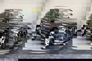 Used 2021 Audi Q5 Premium Plus w/ Premium Plus Package image 1