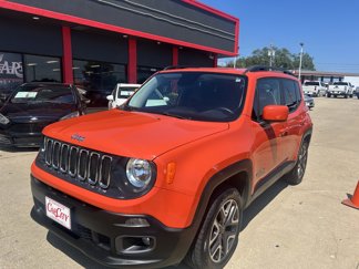 Used 2015 Jeep Renegade Latitude w/ Popular Equipment Group image 1