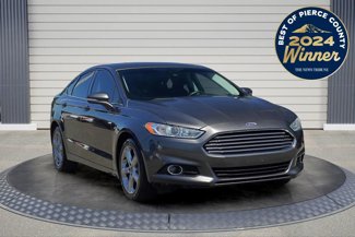 Used 2016 Ford Fusion SE image 1