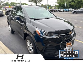 Used 2022 Chevrolet Trax LT w/ LT Convenience Package image 1