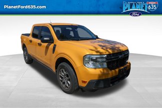 Certified 2022 Ford Maverick XLT image 1