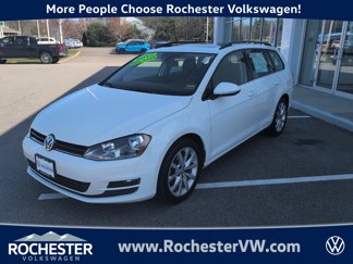 Used 2017 Volkswagen Golf SE image 1