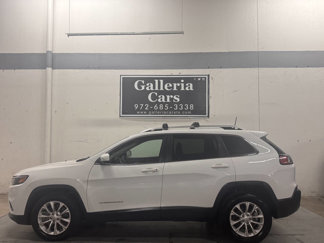 Used 2019 Jeep Cherokee Latitude w/ Cold Weather Group image 1
