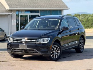 Used 2020 Volkswagen Tiguan SE w/ Panoramic Sunroof Package image 1