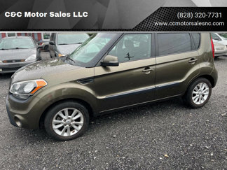 Used 2012 Kia Soul + w/ Audio Pkg image 1