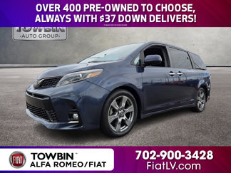 Used 2019 Toyota Sienna SE image 1
