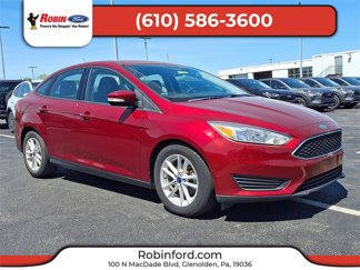 Certified 2017 Ford Focus SE image 1