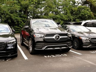 Used 2021 Mercedes-Benz GLE 350 4MATIC image 1