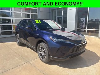 Used 2021 Toyota Venza LE image 1