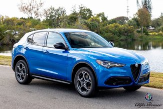 New 2025 Alfa Romeo Stelvio Sprint image 1