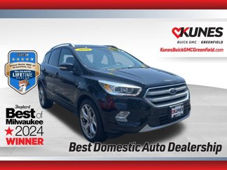 Used 2018 Ford Escape Titanium image 1