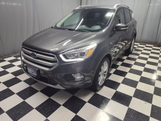 Used 2017 Ford Escape Titanium image 1