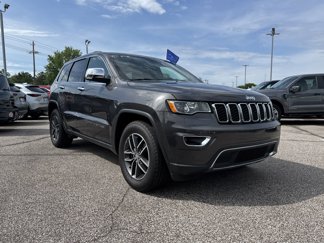 Used 2018 Jeep Grand Cherokee Limited image 1