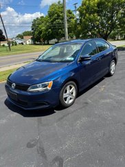 Used 2012 Volkswagen Jetta TDI image 1
