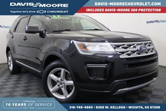 Used 2019 Ford Explorer XLT image 1