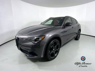 New 2025 Alfa Romeo Stelvio Sprint image 1