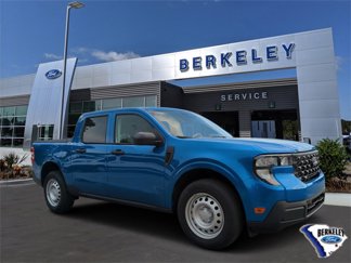 New 2025 Ford Maverick XL image 1