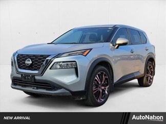 Used 2022 Nissan Rogue SV image 1