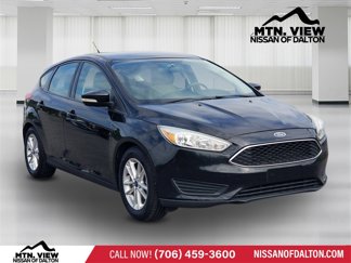 Used 2015 Ford Focus SE image 1