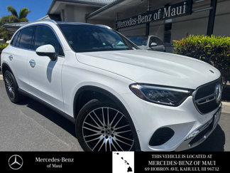 Used 2025 Mercedes-Benz GLC 300 4MATIC image 1