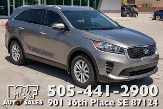 Used 2019 Kia Sorento LX w/ LX Convenience Package image 1