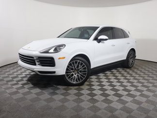 Used 2022 Porsche Cayenne S image 1