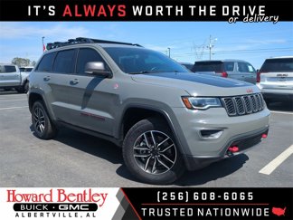 Used 2021 Jeep Grand Cherokee Trailhawk image 1
