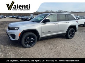 New 2025 Jeep Grand Cherokee Altitude image 1