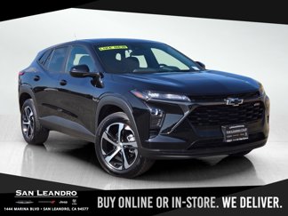 Used 2024 Chevrolet Trax RS image 1