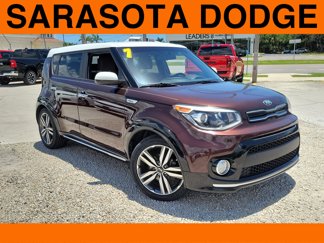 Used 2017 Kia Soul + image 1