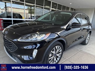 Used 2022 Ford Escape Titanium w/ Class II Trailer Tow Package video 1