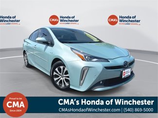 Used 2022 Toyota Prius LE image 1