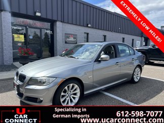 Used 2011 BMW 328i xDrive Sedan image 1