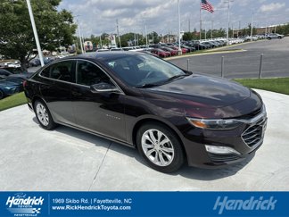 Used 2020 Chevrolet Malibu LT image 1