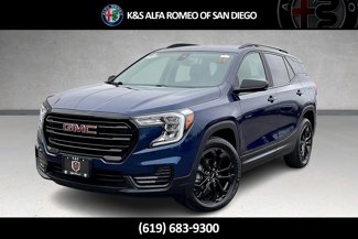 Used 2022 GMC Terrain SLE w/ Driver Convenience Package image 1