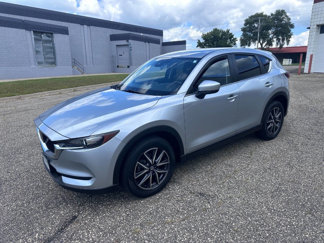 Used 2018 MAZDA CX-5 Touring image 1