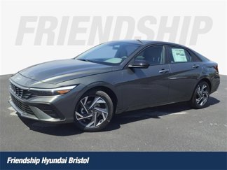 New 2025 Hyundai Elantra Sport image 1