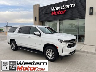 Used 2022 Chevrolet Suburban LT image 1