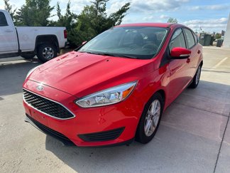 Used 2017 Ford Focus SE w/ Cold Weather Package image 1