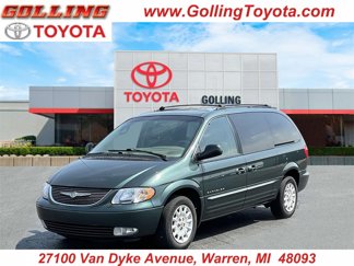 Used 2001 Chrysler Town & Country LXi image 1