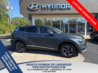Used 2024 Kia Sportage LX image 1