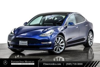 Used 2019 Tesla Model 3 Standard Range Plus image 1