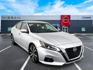 Used 2020 Nissan Altima 2.0 Platinum video 1