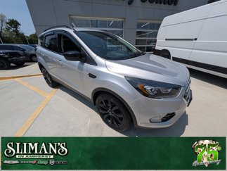 Used 2019 Ford Escape SE image 1