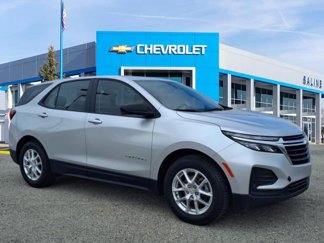 Used 2022 Chevrolet Equinox LS w/ Driver Confidence II Package image 1