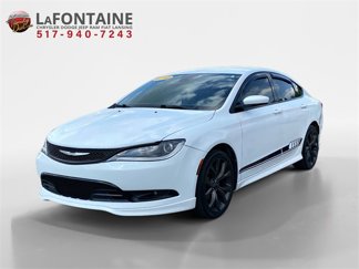 Used 2016 Chrysler 200 S w/ Comfort Group image 1