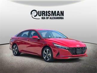 Used 2023 Hyundai Elantra SEL w/ Convenience Package image 1