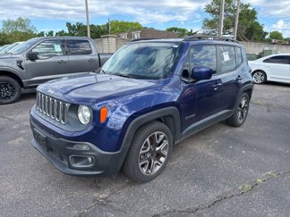 Used 2016 Jeep Renegade Latitude image 1