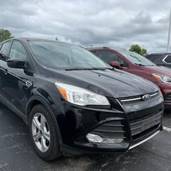 Used 2016 Ford Escape SE image 1